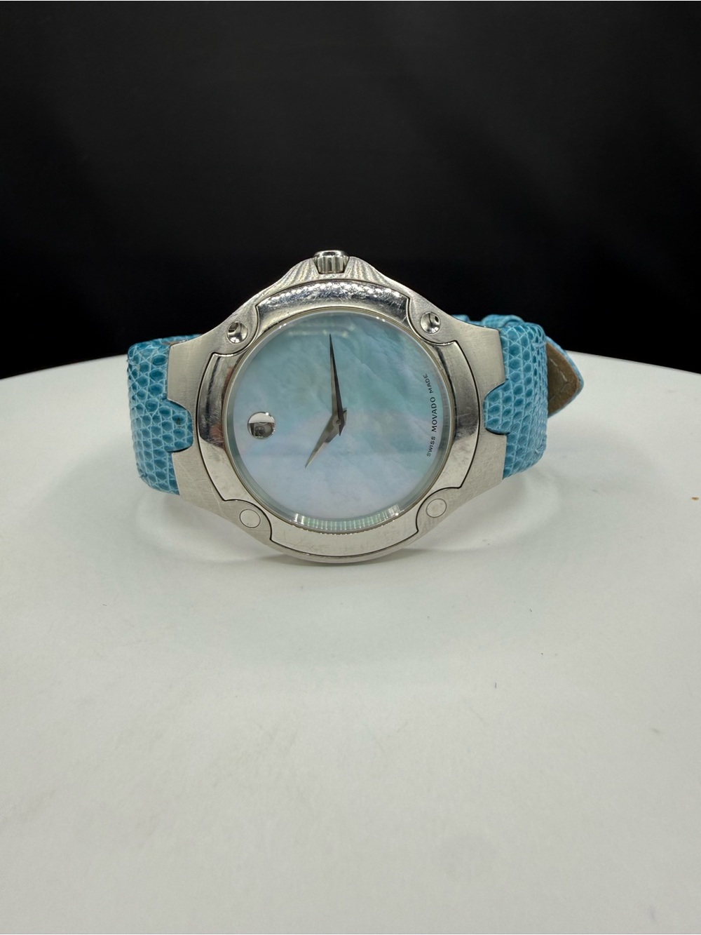 Movado SE Unisex Mother of Pearl Dial Factory Lizard Strap Watch
